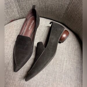 Jeffrey Campbell Viona Wood Round Block Heel Croc Leather Black Pointed